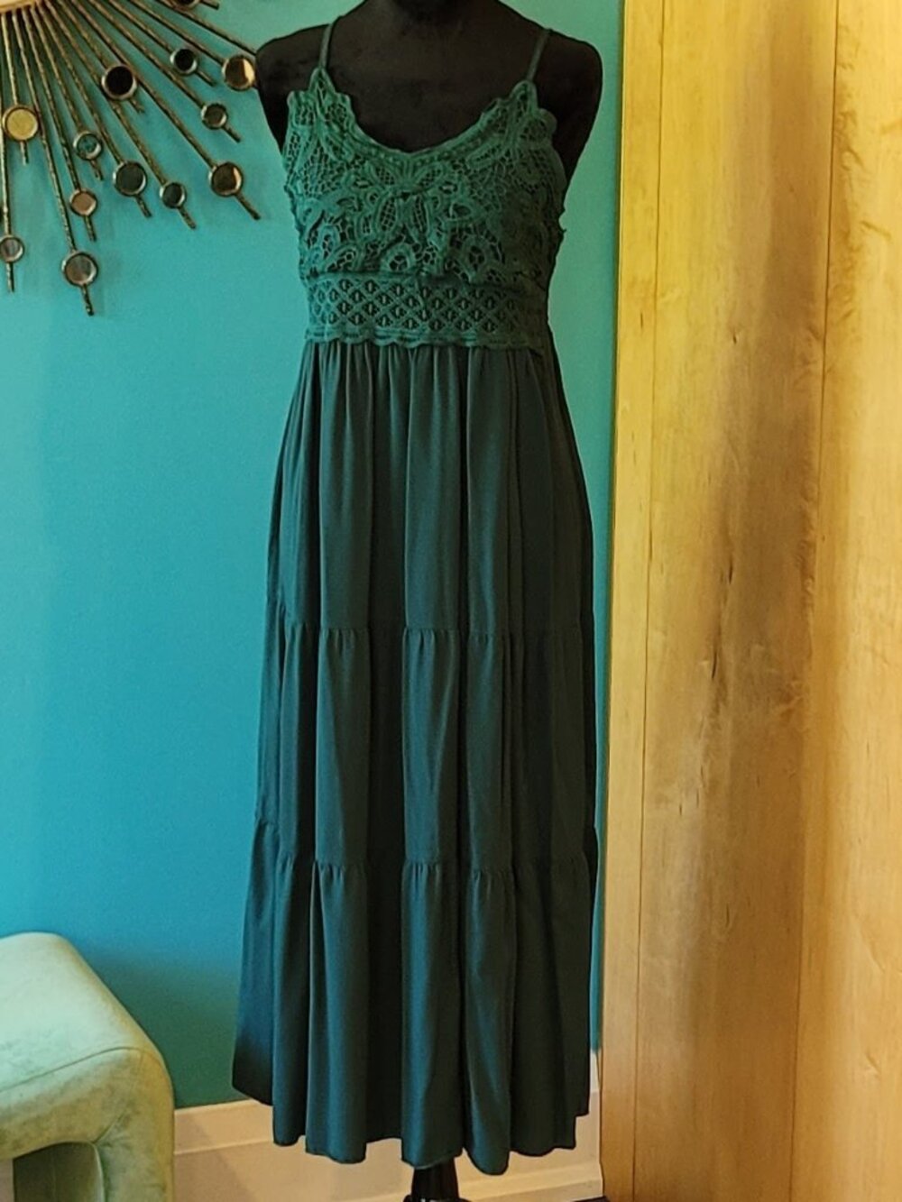 Cute Camisa Tiered Maxi Dress w/Lace-Overlay Bodice | Deep Green | Size Large